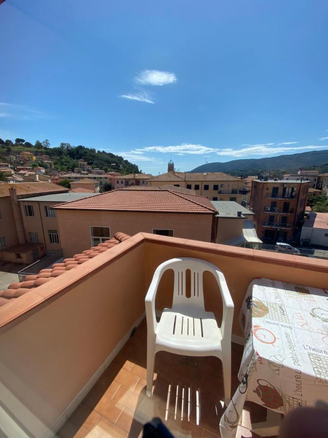 Hotel Due Torri Porto Azzurro Eksteriør bilde