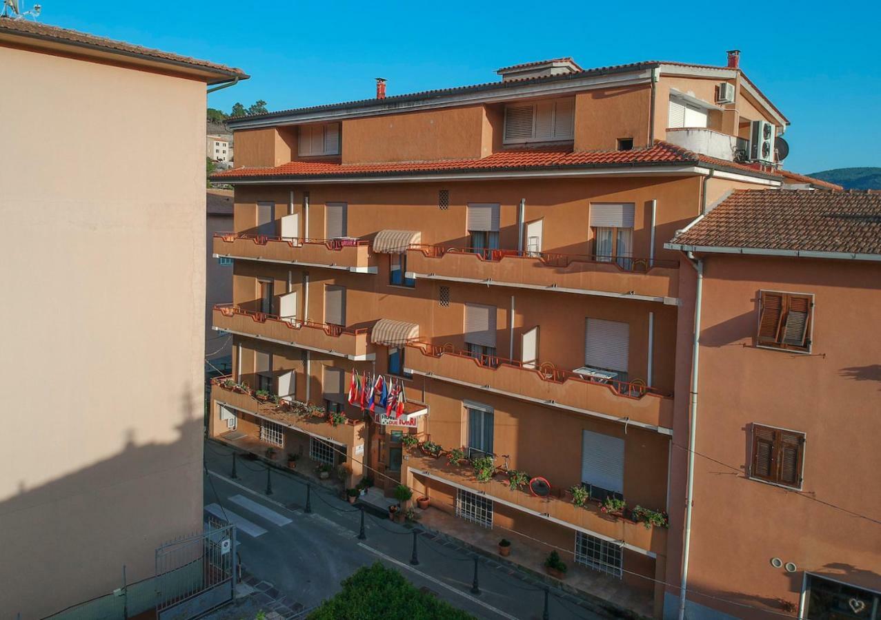 Hotel Due Torri Porto Azzurro Eksteriør bilde